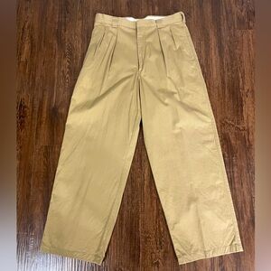 Uniqlo U Pleated Wide Pants in Beige